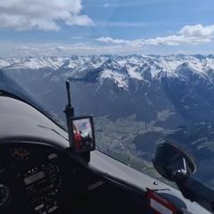 Flugwegposition um 13:31:21: Aufgenommen in der Nähe von Gemeinde Matrei in Osttirol, Österreich in 2931 Meter